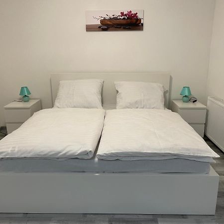 Apartmant T&T Cheb Buitenkant foto