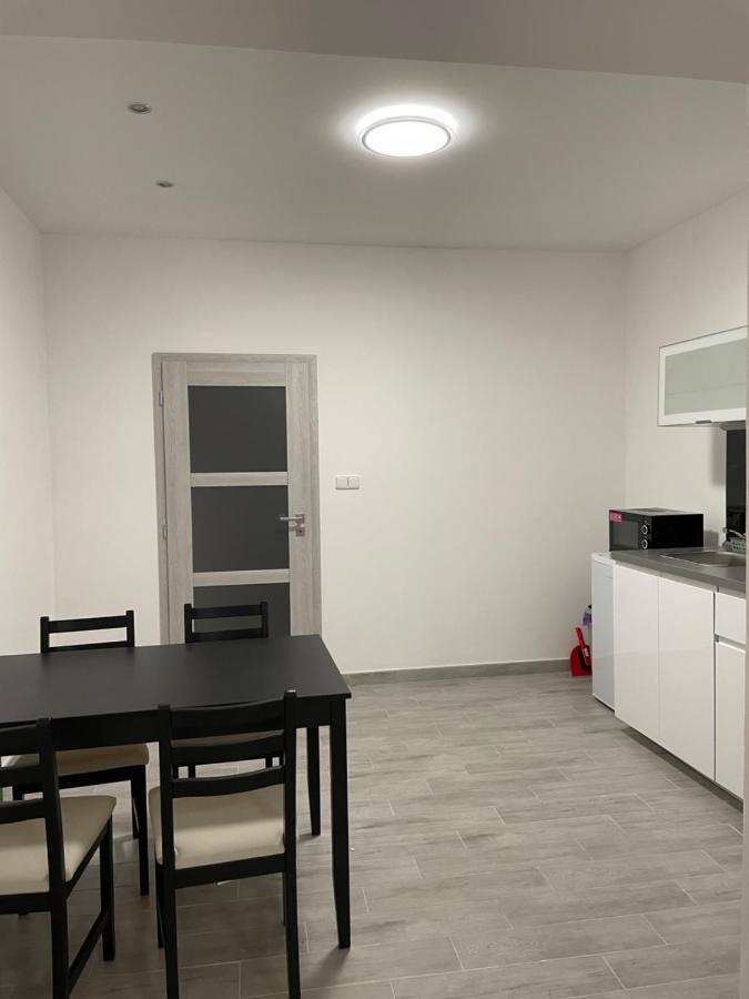 Apartmant T&T Cheb Buitenkant foto