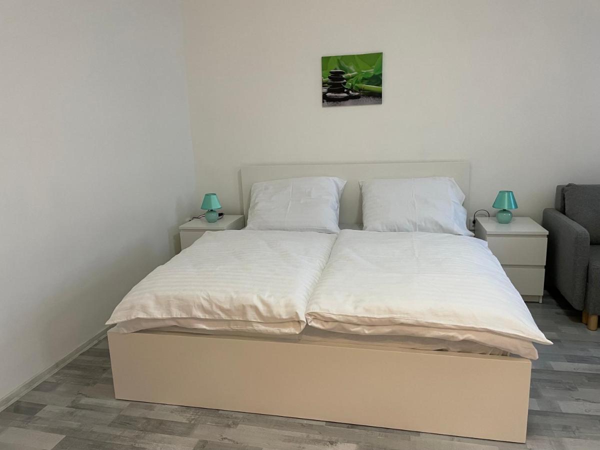 Apartmant T&T Cheb Buitenkant foto
