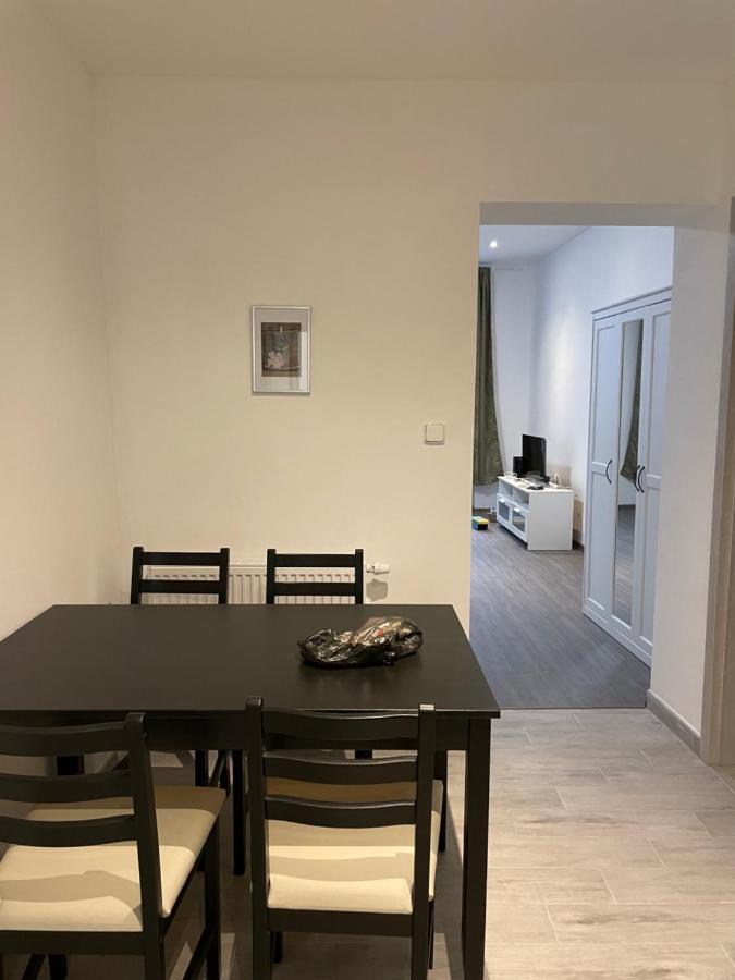 Apartmant T&T Cheb Buitenkant foto