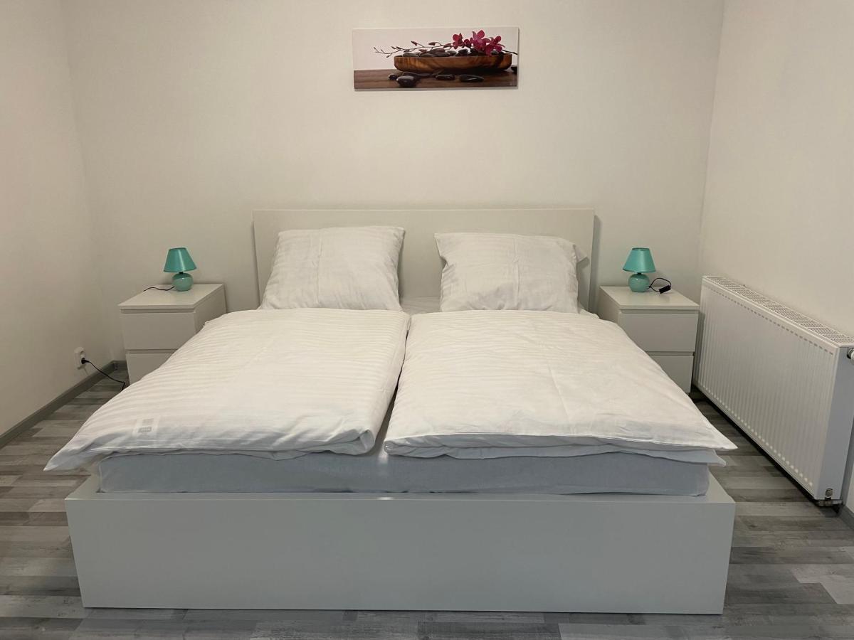 Apartmant T&T Cheb Buitenkant foto